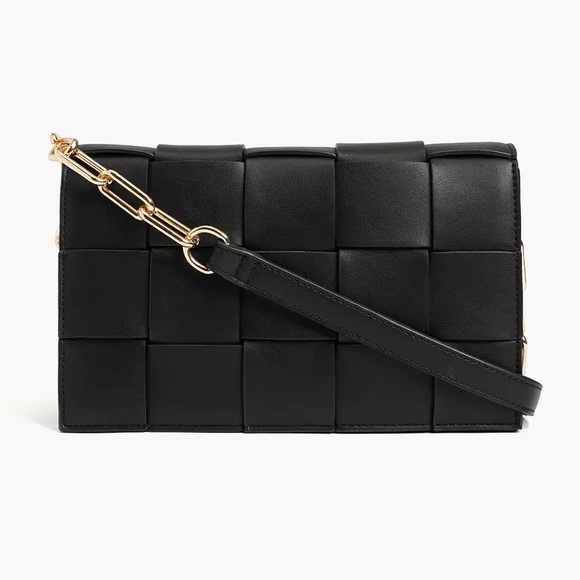 SOLD Woven Inspiration Crossbody Handbag - Picture 1 of 3